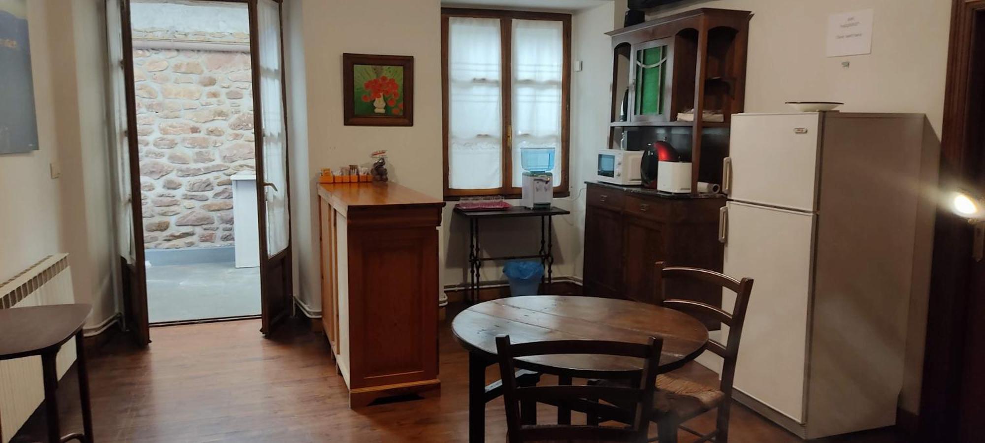 Ituren Hostal Mendaurpe מראה חיצוני תמונה